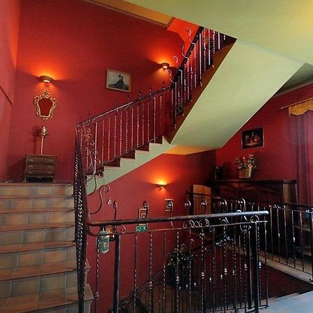 Katrina Apart otel Ostrzeszów Dış mekan fotoğraf